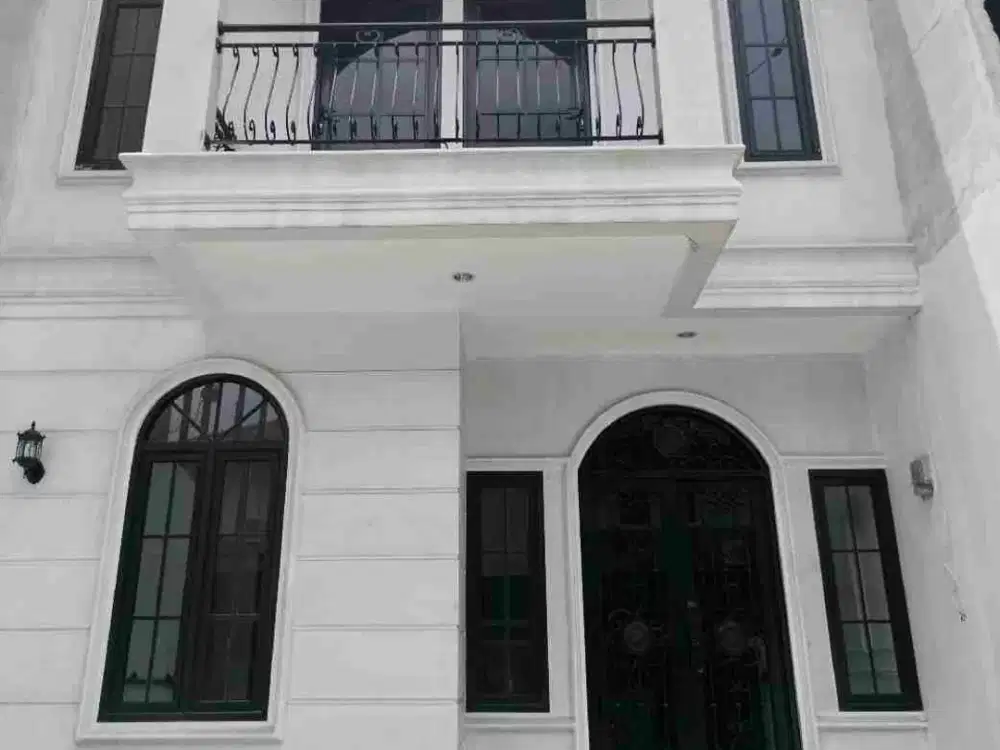 rumah baru modern clasic di tengah kota bkr pasir salam