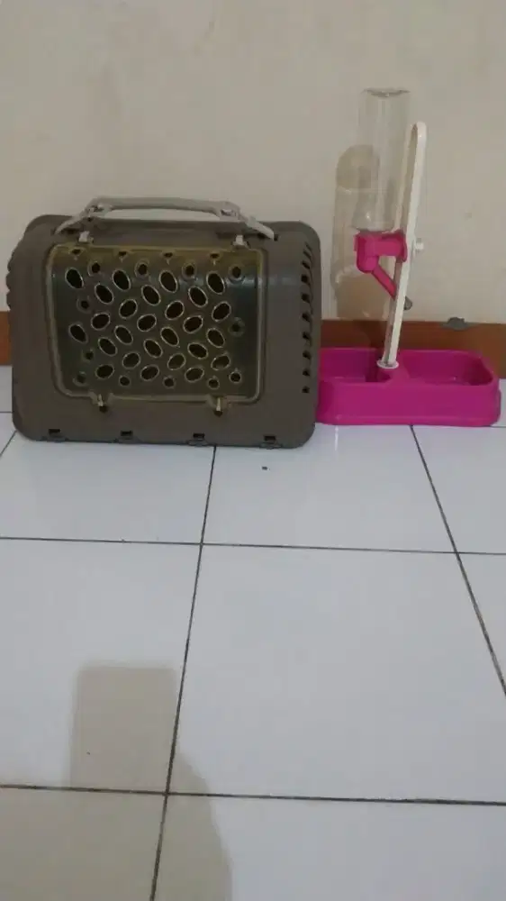 Dijual pet cargo + tempat makan anjing