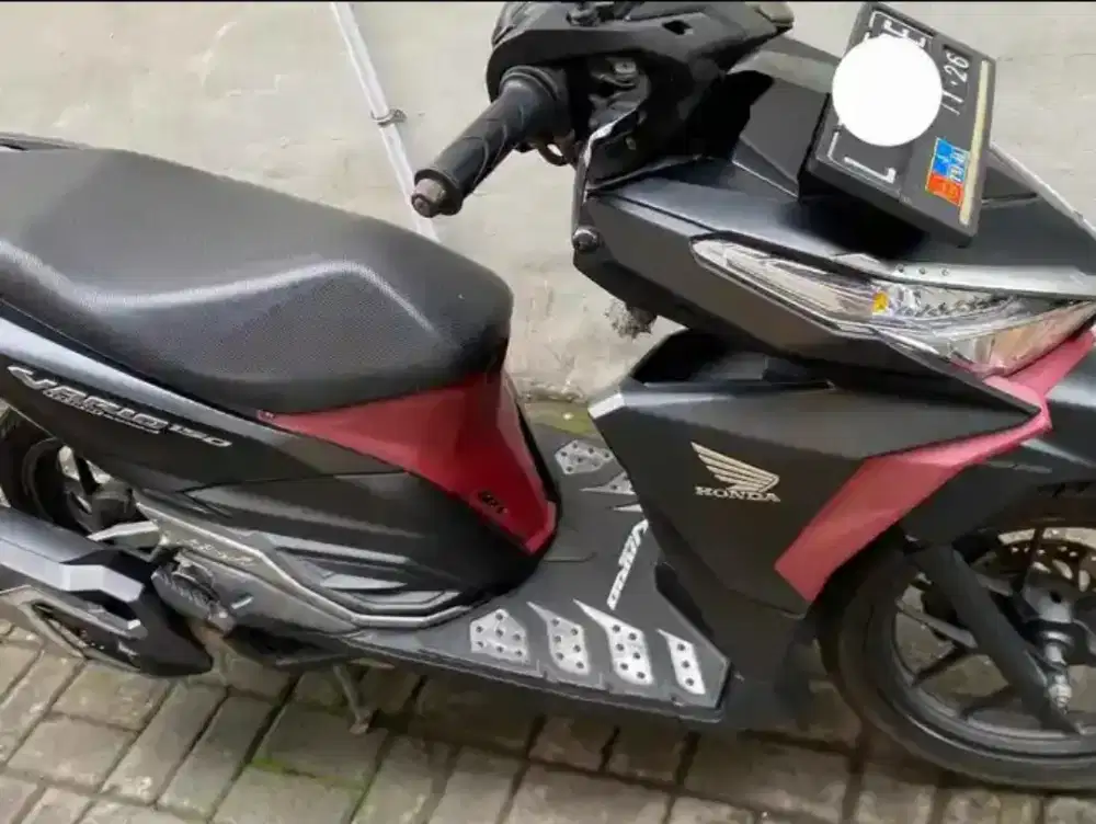 Di jual Vario 150 esp exclusive matte black 2016