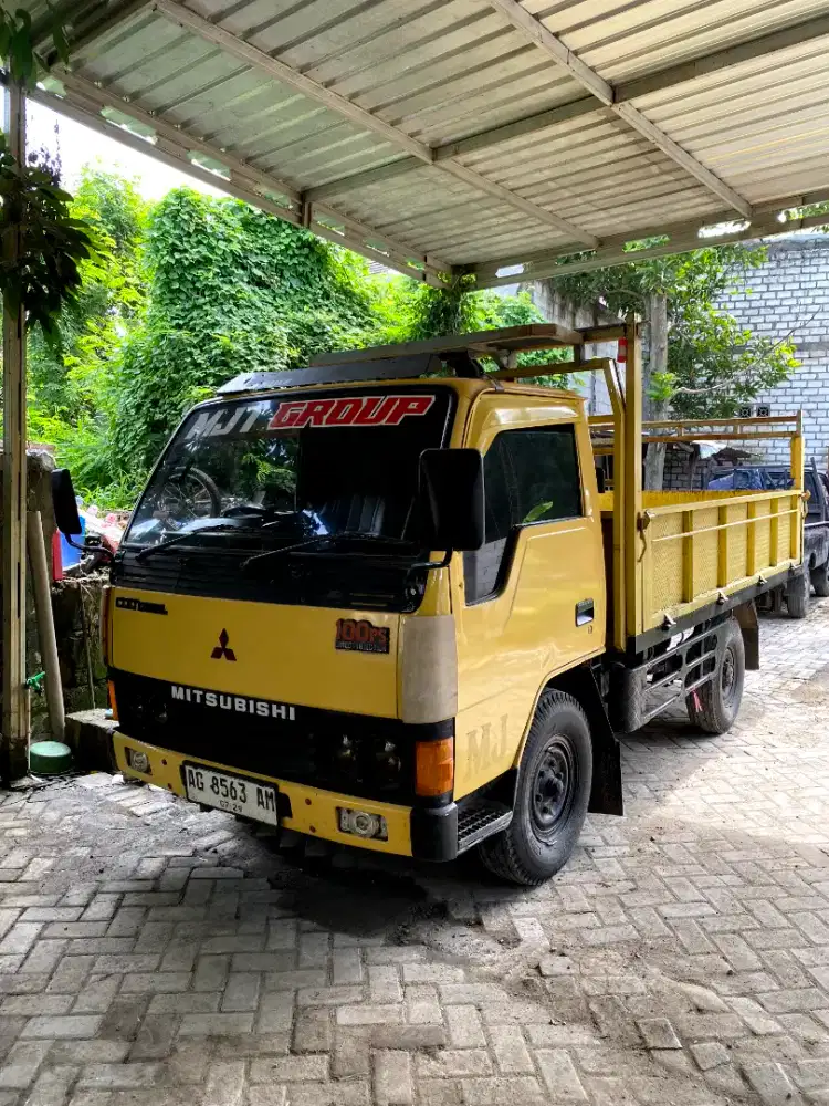 Truk engkel Ragasa 1999 jarang pakai