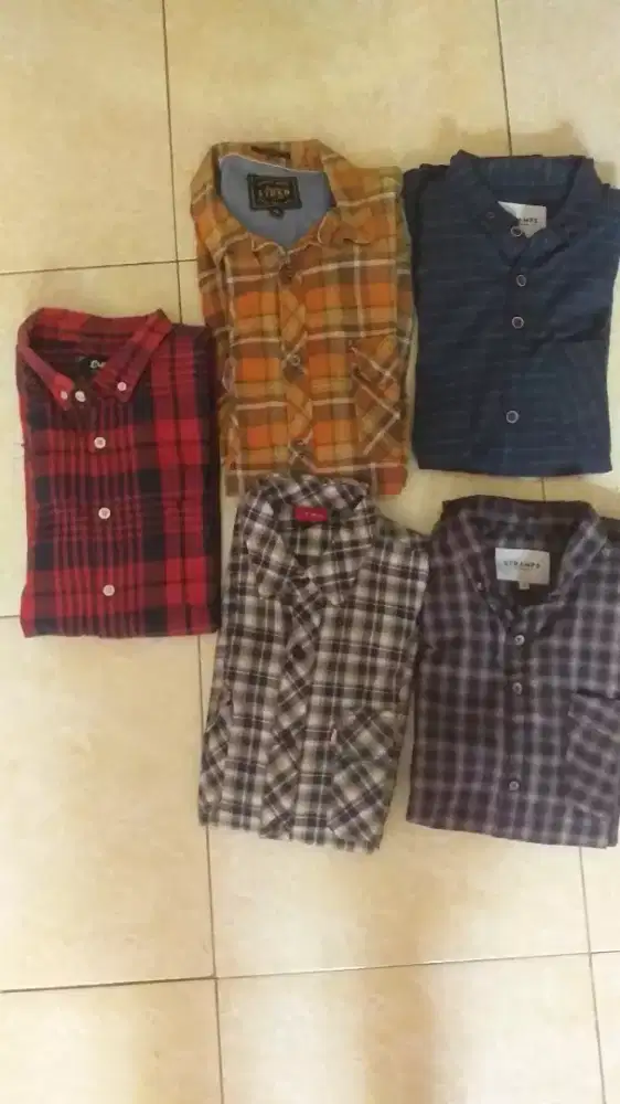 Kemeja flanel pria