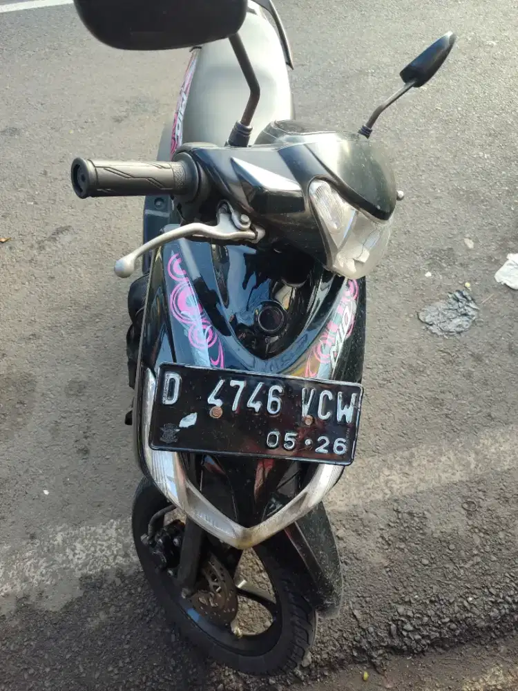 Yamaha mio smile 2011 hitam