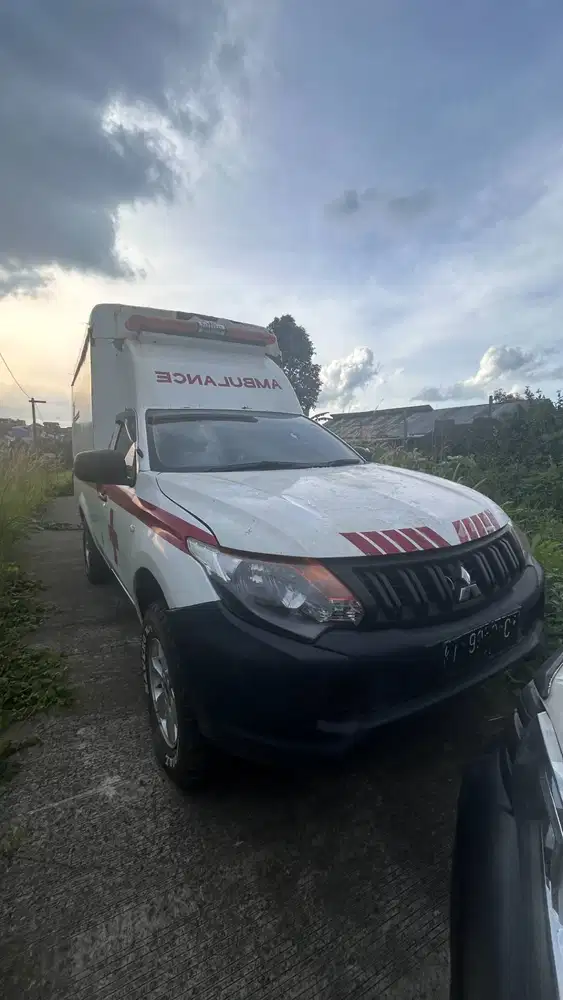 MITSUBISHI TRITON 2.5L SC HDX (4x4) MT – 2019 | Ex Ambulance