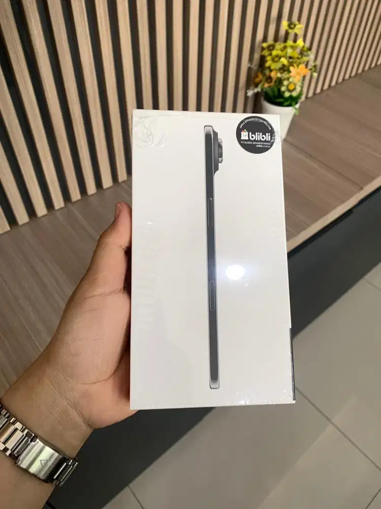IPHONE AIR RESMI INDO