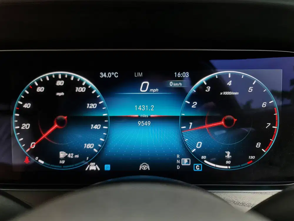 ODO=9k WARRANTY ON  MERCEDES BENZ E300 AMG 2024 NIK 2023 mercy e300 24