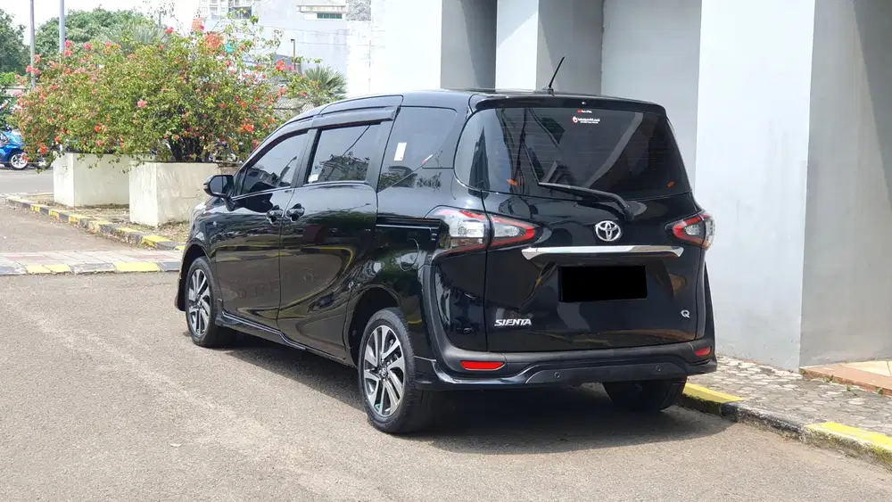 Toyota Sienta 2017 Bensin