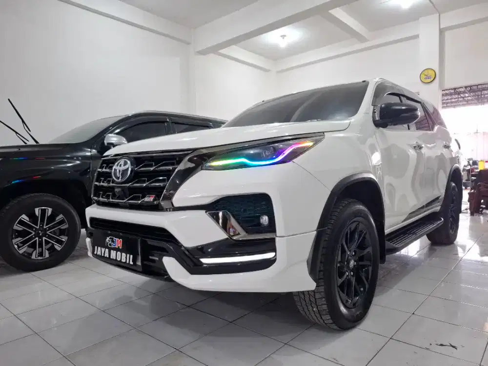 TOYOTA FORTUNER 2.8 GR SPORT, 2022/2023