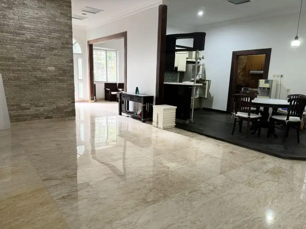 Hunian mewah Mediteran di San diego, Pakuwon City