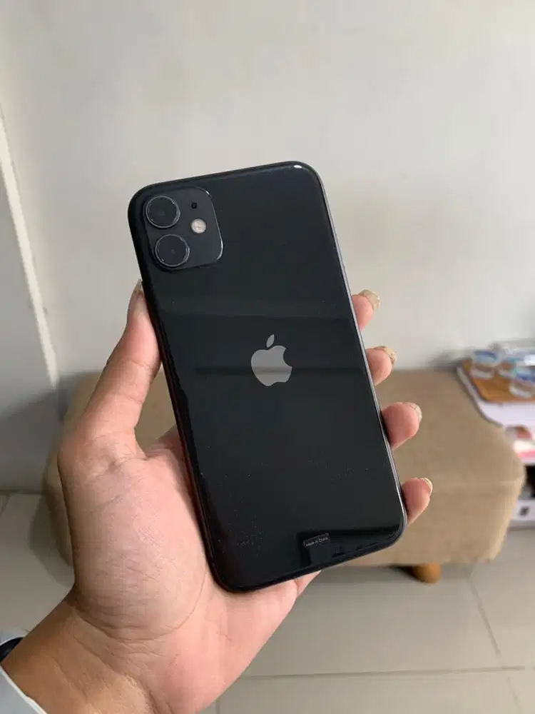 iPhone 11 128Gb iBox