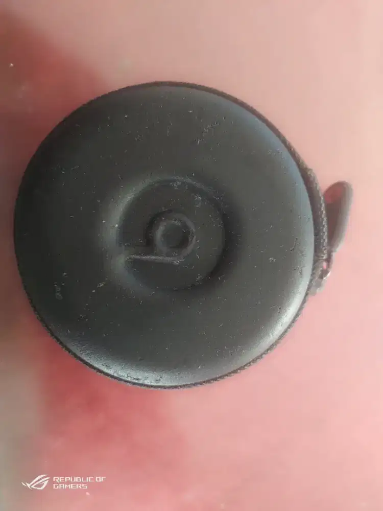 Headset ori  ada tempatnya