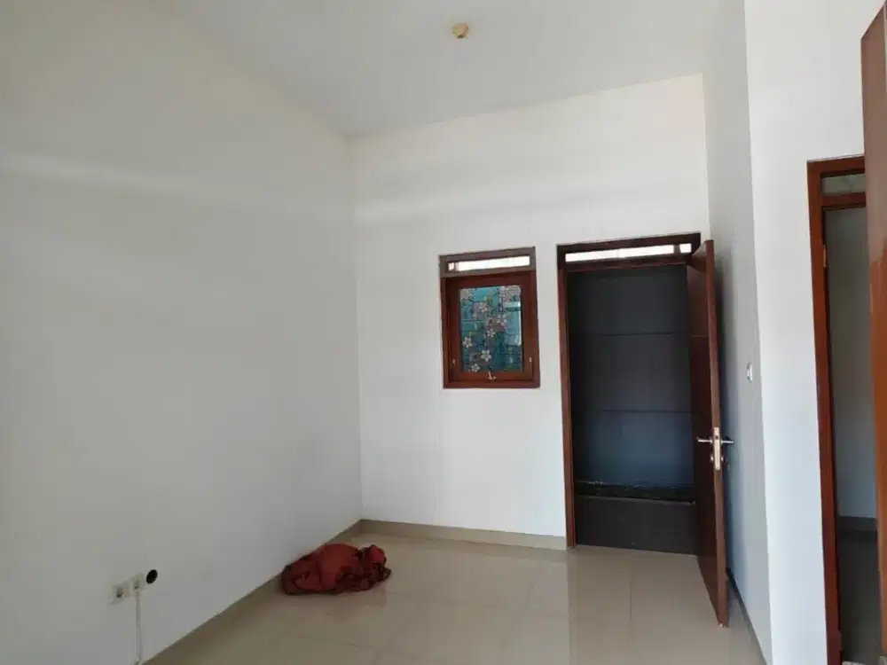 Rumah Cantik Murah Nyaman siap huni di Derwati Mas Estate Rancasari, Bandung