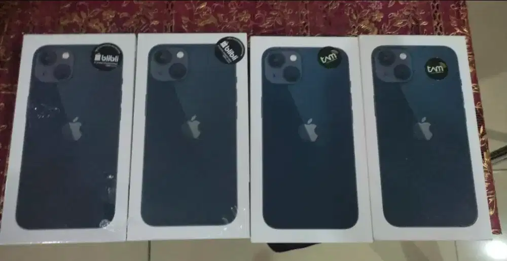 Iphone 13 Black 128 GB BNIB