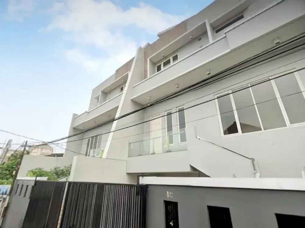 Rumah Mewah 5 Kamar KM Dalam – Kalibata Utara, Bebas Banjir Z114