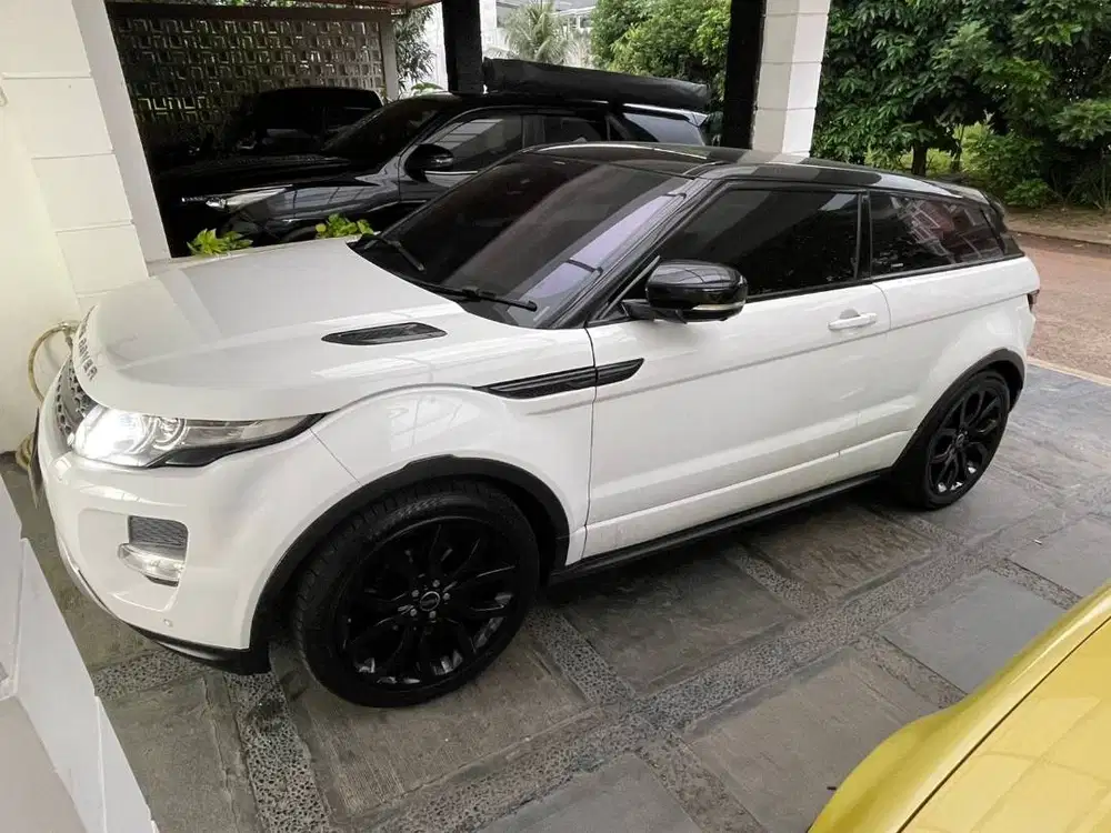 Range Rover Evoque RSE Coupe 2012 White Putih 2013 2011 Jual Cepat  Bu