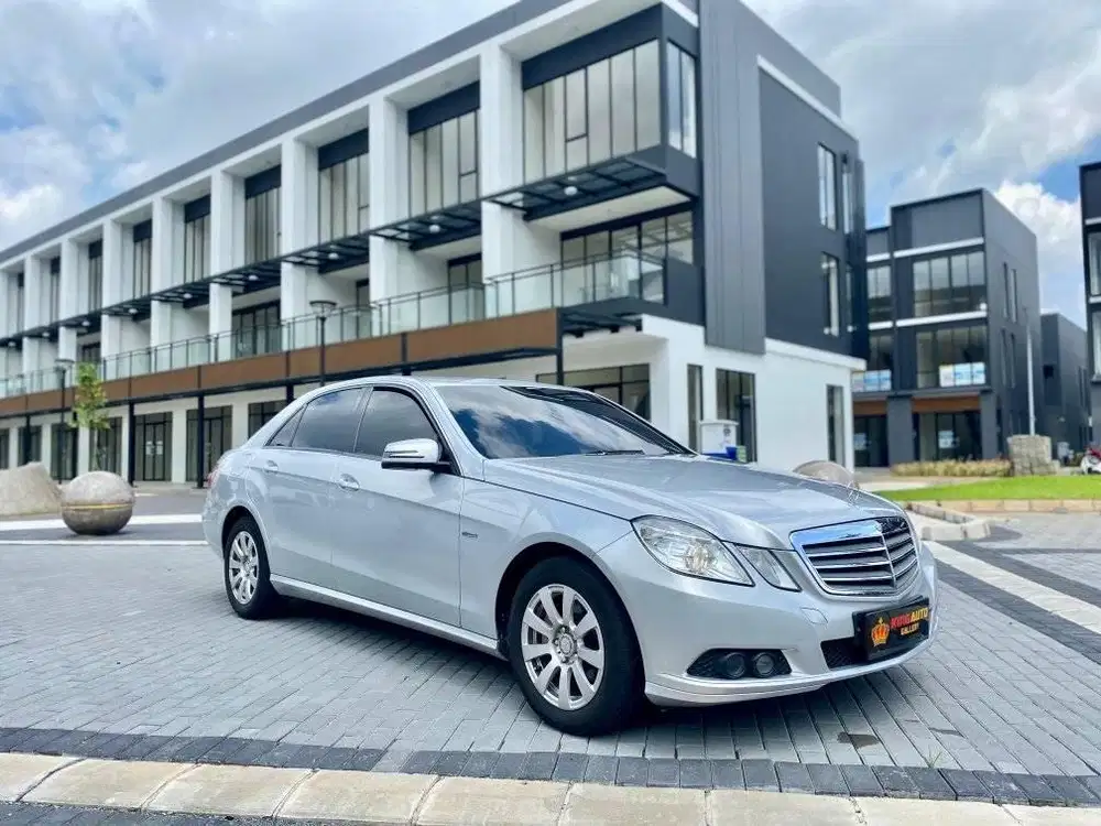 MERCY E200 Avantgrade 1.8 Matic 2011 ISTIMEWA