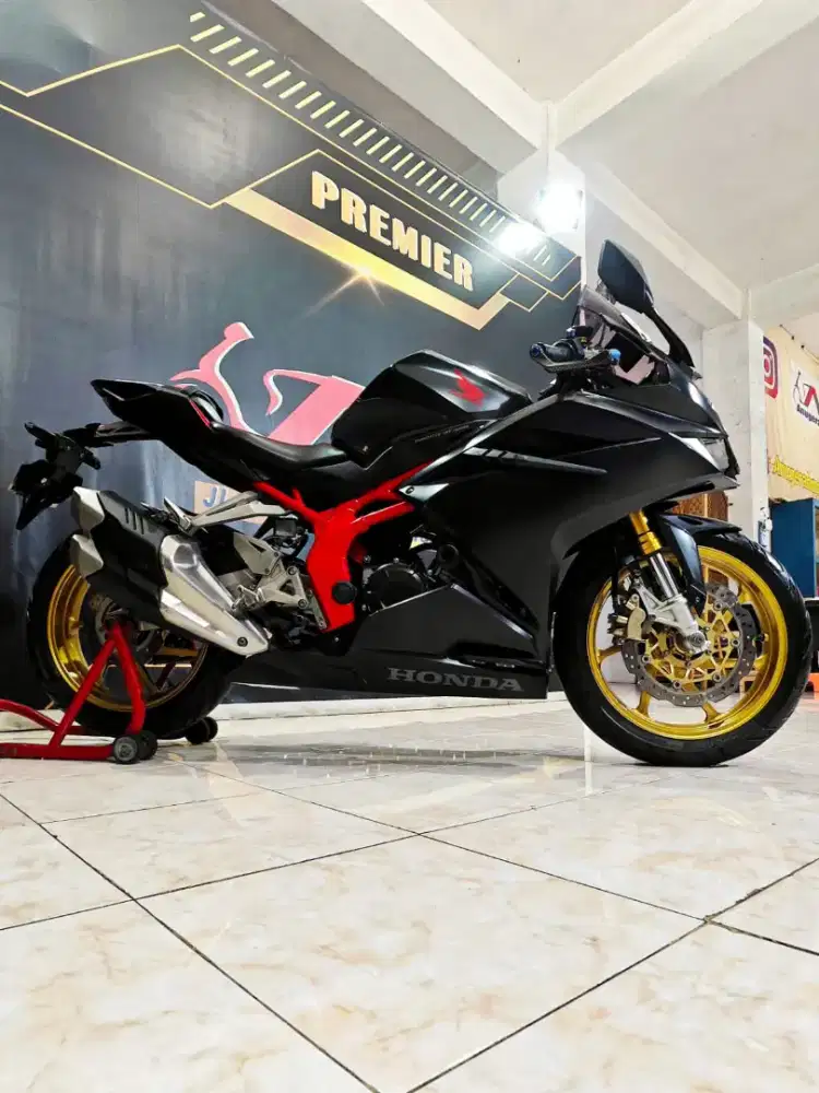 Honda CBR250RR STD TH 2018 Matte black siap angkut