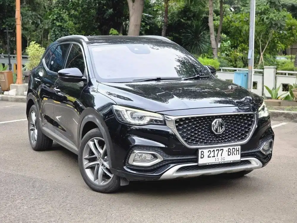 MG HS IGNITE 2020 hitam