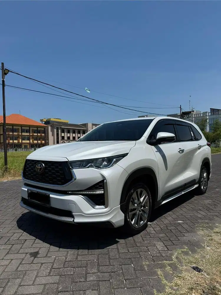 Zenix Q Hybrid Modelista TSS