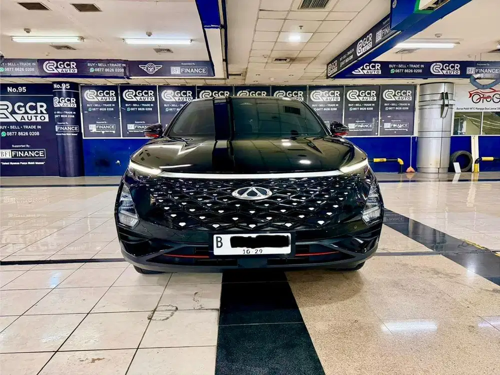 Chery Omoda 5 RZ Luxury Sunroof 2023 Hitam KM Rendah Kondisi Istimewa