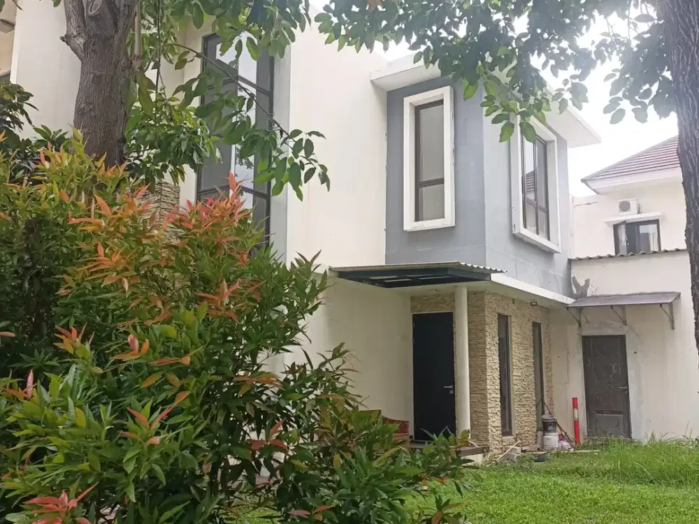 Dijual Cepat Rumah Hook  2 LT Full Renovasi Furnished  di Cluster Asera