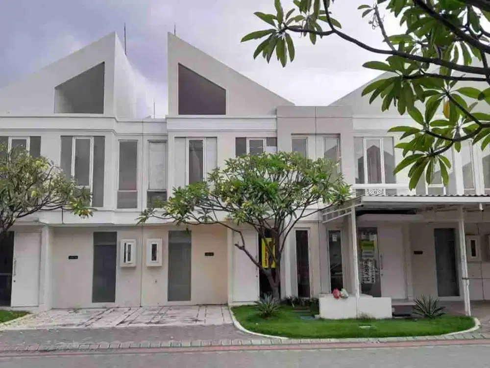 Rumah  Minimalis 2 lantai baru gress di Grand Pakuwon cluster Adelaide
