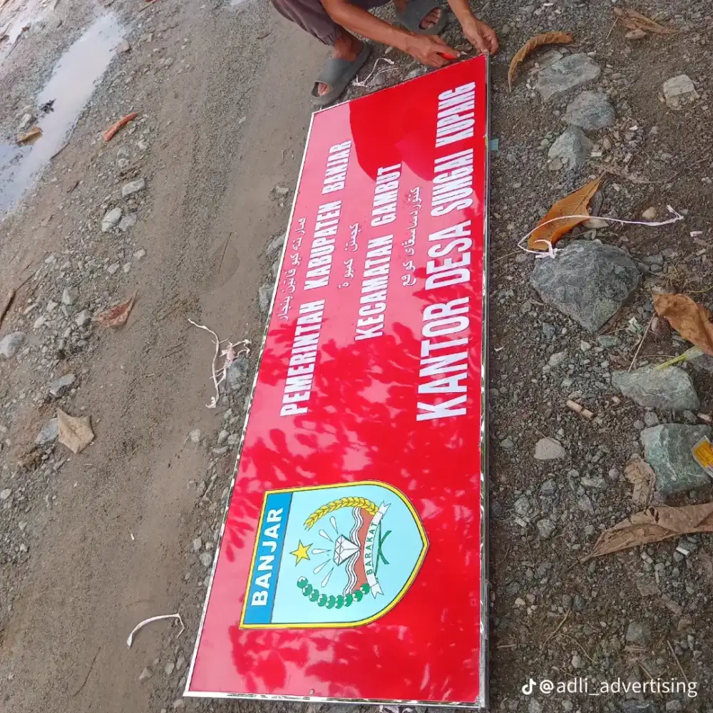 Neon box,papan nama,huruf timbul,pylon sign,pole sign,totem,fasade