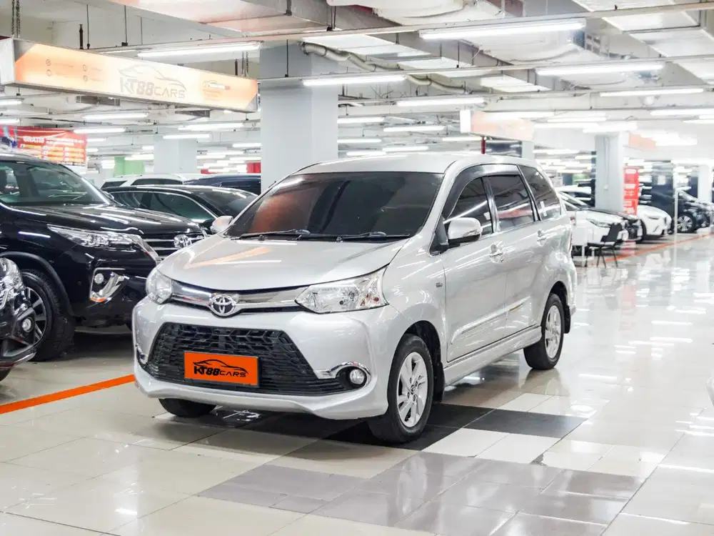 Toyota Veloz 1.3 Matic 2015 pakai 2016