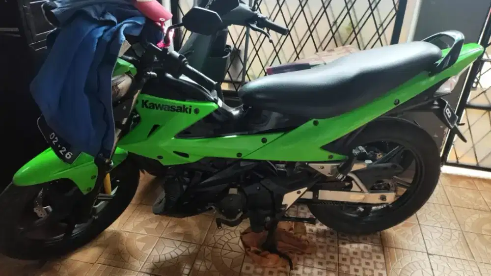 Kawasaki Athlete 2012