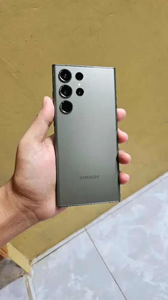 Samsung Galaxy S23 Ultra sein Muluss like new