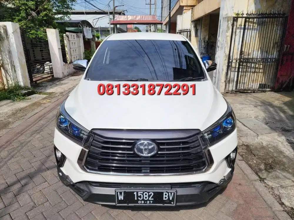 TOYOTA INNOVA VENTURER 2.4 DISEL MATIC 2022 PUTIH ISTIMEWAH