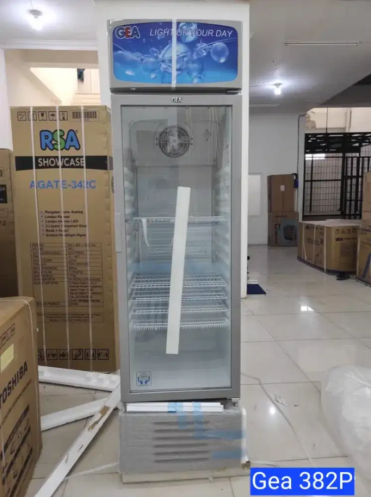 Showcase Pendingin Minuman Gea Expo 382P