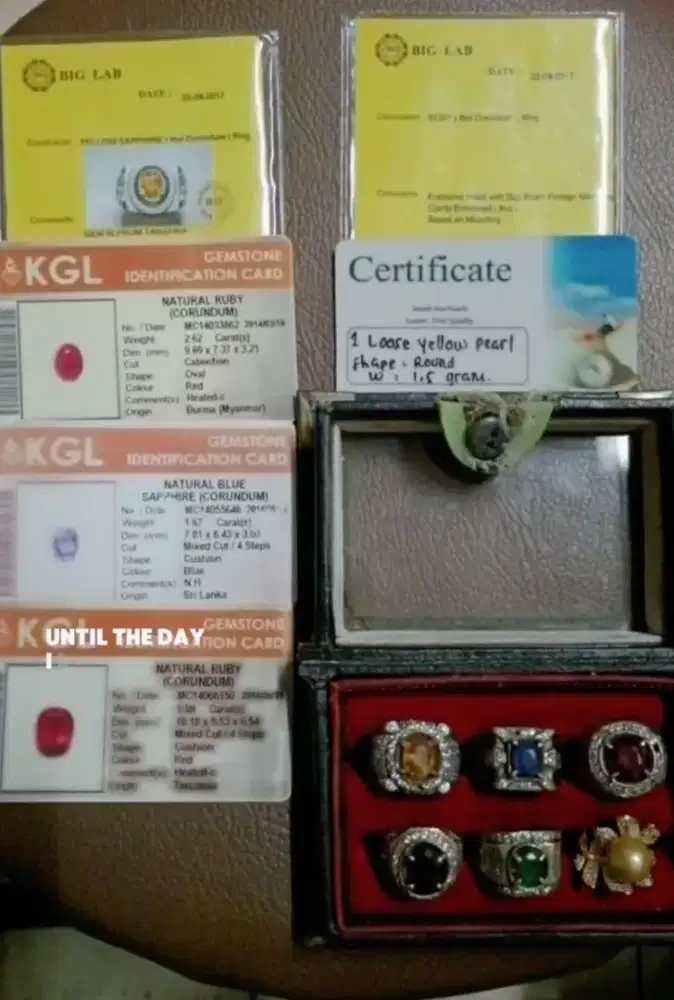Dijual murah cincin perak dgn permata ada memo sertifikatnya