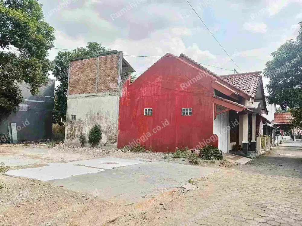 tanah sangat strategis dekat terminal condongcatur