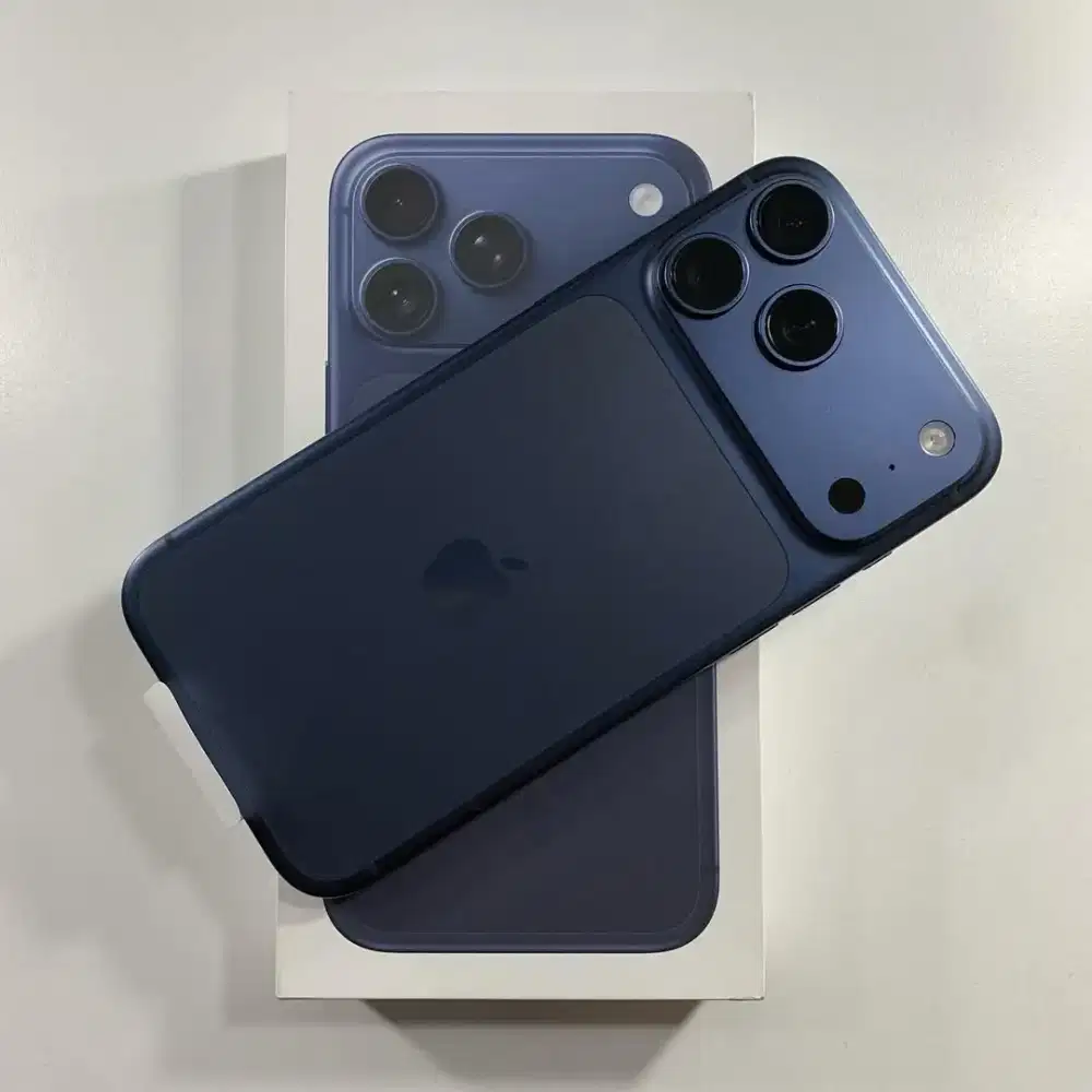 NEW IPHONE 17PRO 256 DEEPBLUE GARANSI RESMI