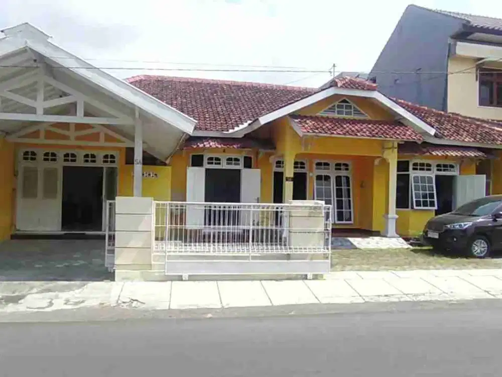 Rumah luas cocok utk mess dan kantor area Maguwoharjo