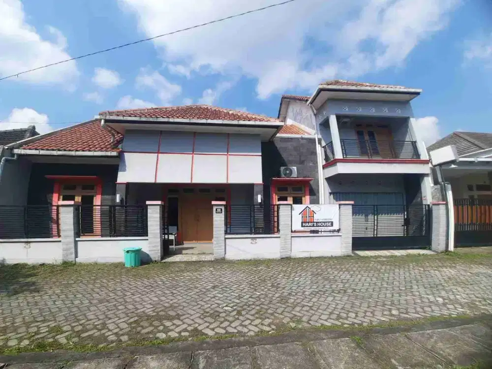 Rumah besar dan luas full furnish area jl. kaliurang km 10
