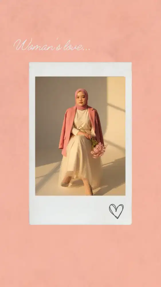 Pengalaman host live. Mencari pekerjaan apapun yang penting halal.