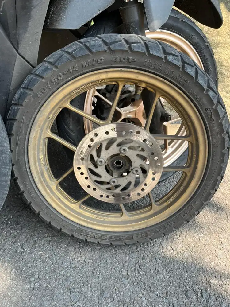 VELG VARIO 125 + BAN TEBAL