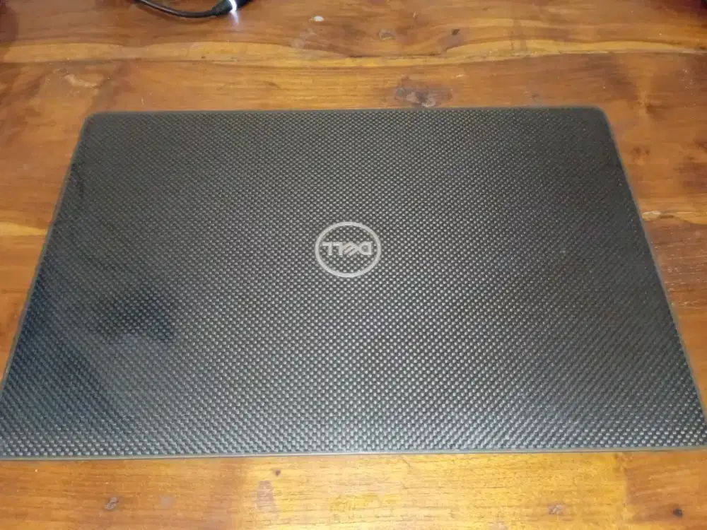 Dell latitude 7400 i7 16/512 Touchscreen & Fingerprint