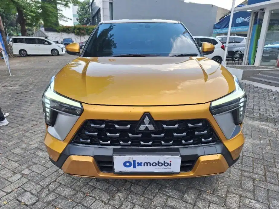 LOW DP Mitsubishi XForce 1.5 Ultimate Bensin-AT 2023 RYA