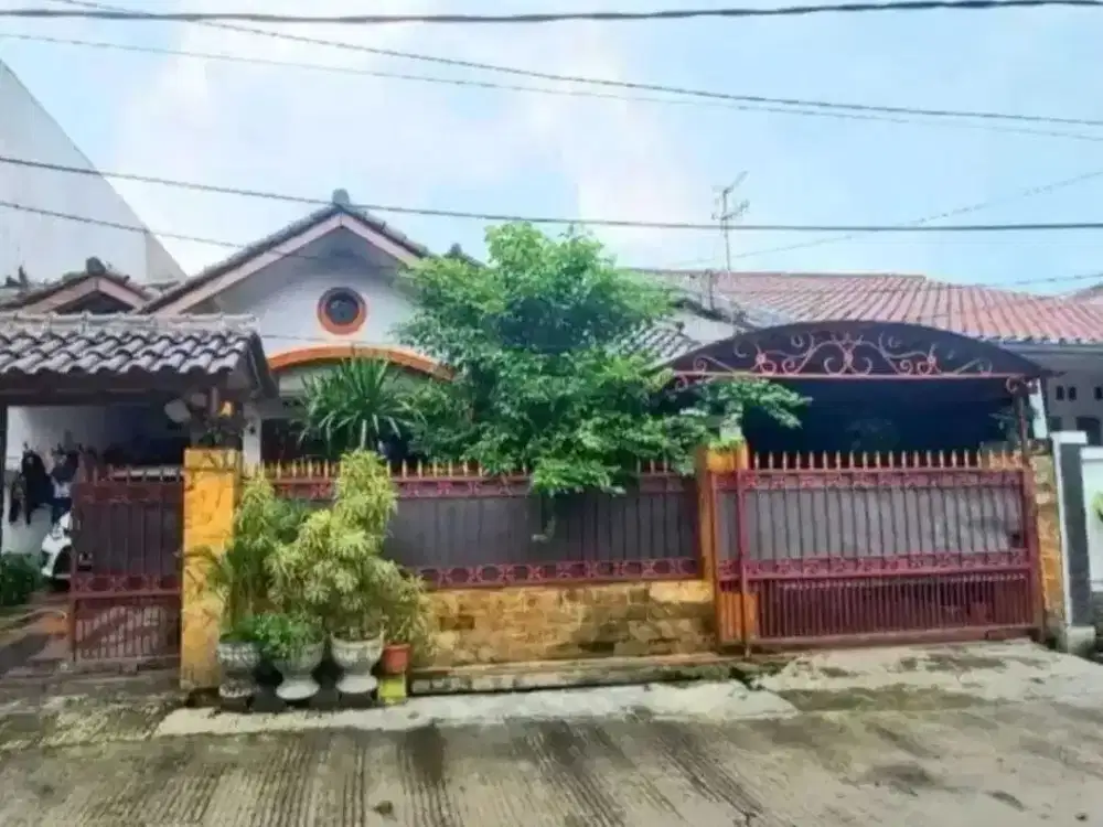 Hot Deal‼️ Rumah 200 m² Hanya 10 Meter dari Jalan Bintara Raya — 1,3 M