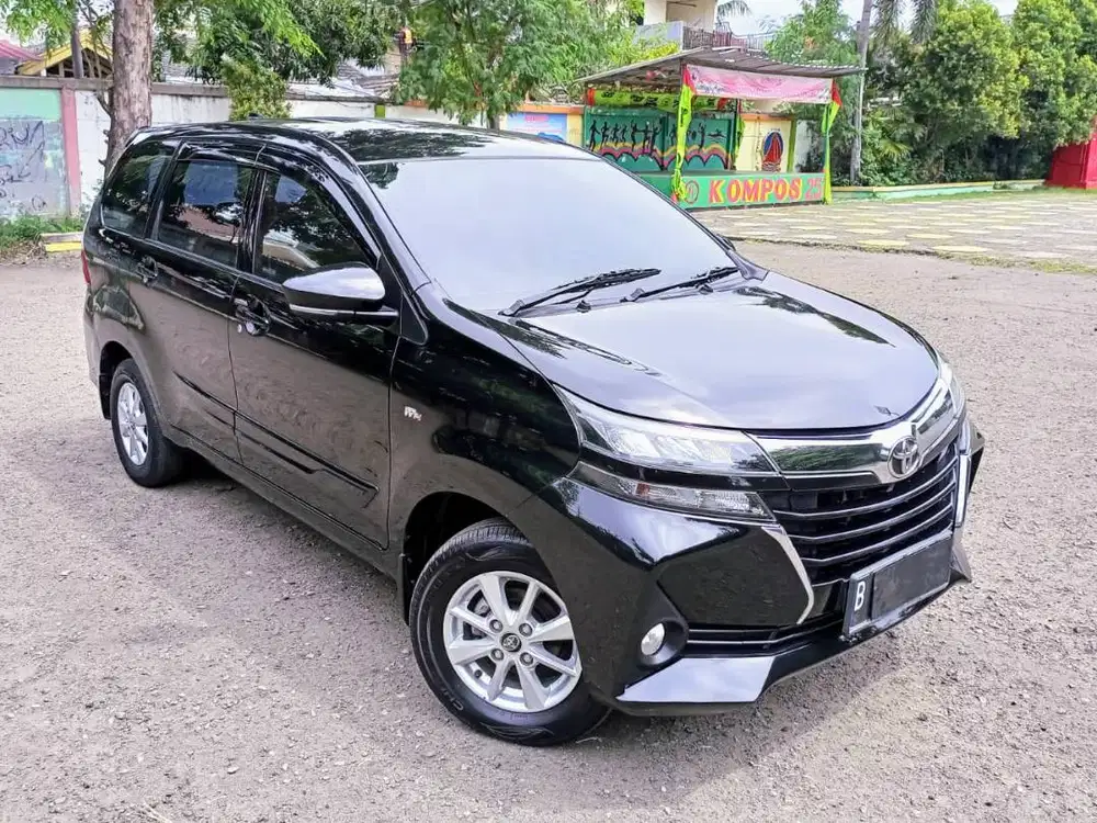 Toyota Grand Avanza 1.3 G AT Matic 2021 2022 E Hitam veloz Full Ori