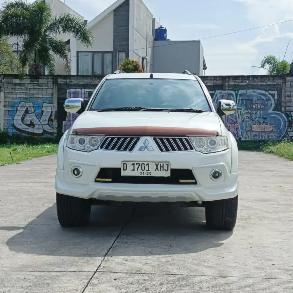Mitsubishi Pajero sport exceed 2.5 matic dissel