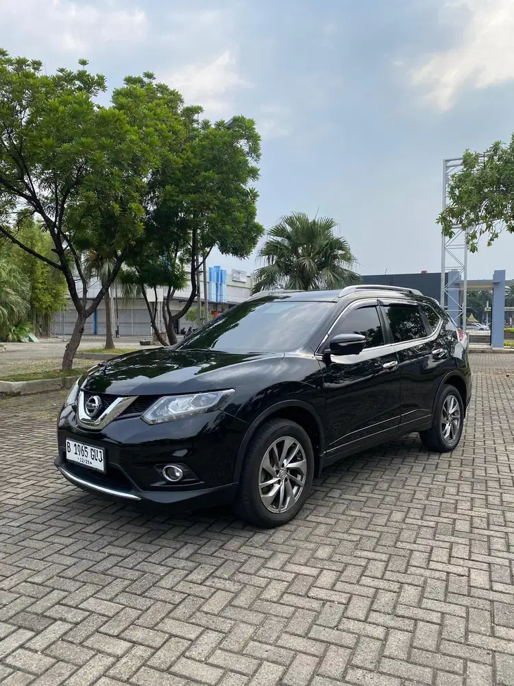 [MURAH] Nissan X-TRAIL 2.5 AT 2014, Hitam