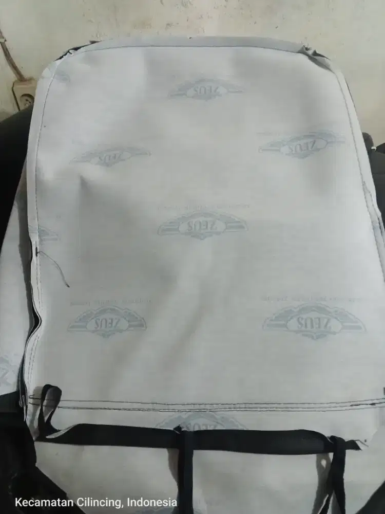 Sarung jok mobil xl7