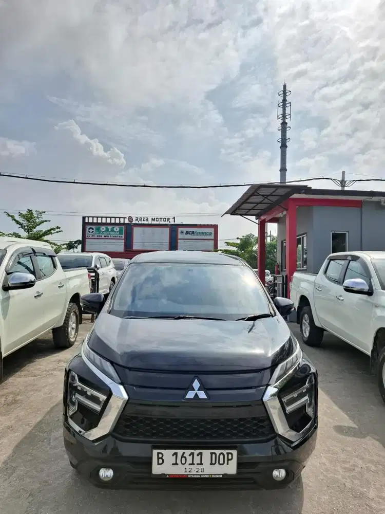 Xpander 2023 exceed matic. Km 41rb antik