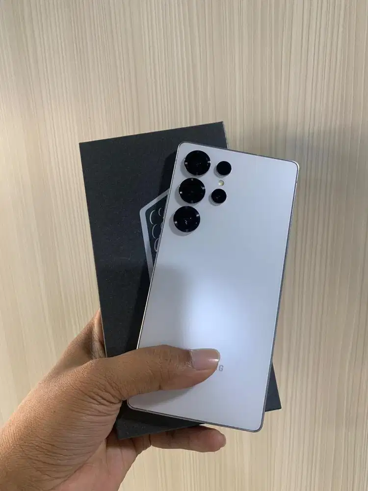 Samsung S25 Ultra 12/512GB - Garansi SEIN ( April 2026)