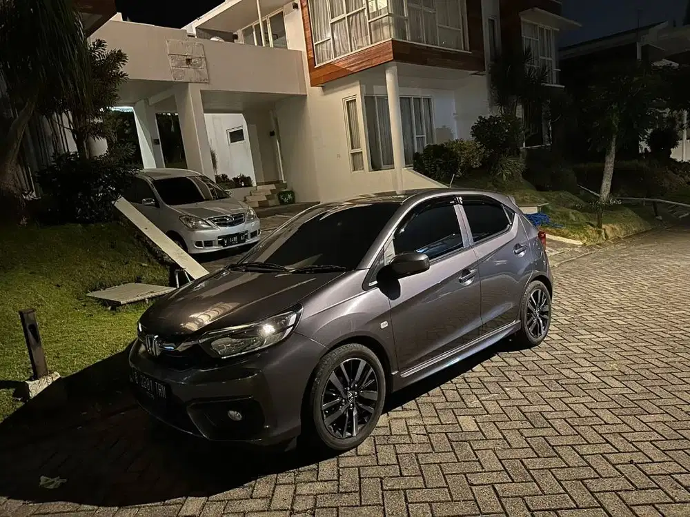 Brio Satya E At Grey 2021