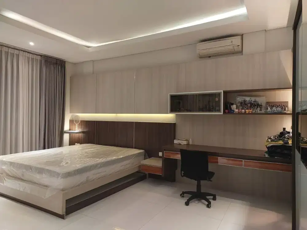 DIJUAL RUMAH MEKAR SANTIKA