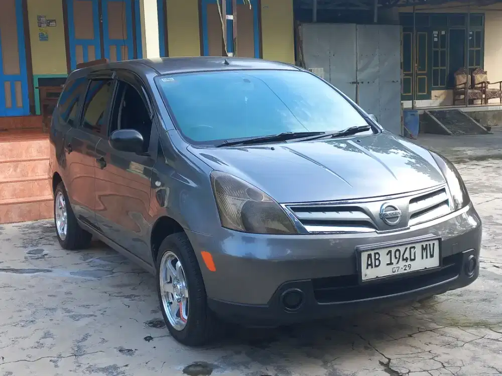 Grand Livina 2011 Matic Siap pakai tanpa PR